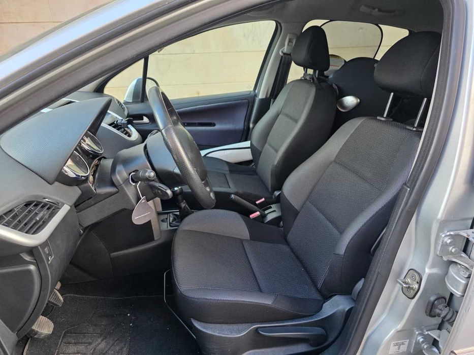 Peugeot 207 1.4 16V Sport