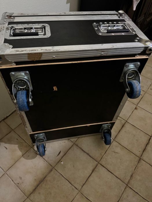 Rack case multiusos c rodas