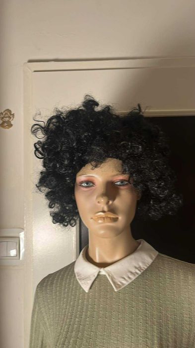 Nr 20 Peruka, przebrania.