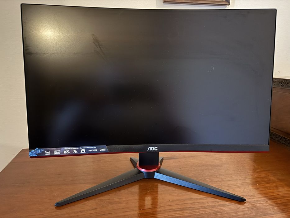 Monitor Gaming Curvo AOC 24" 165Hz 1ms (C24G2AE)