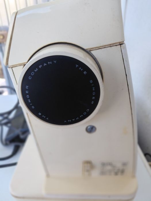 Máquina de costura SINGER 290