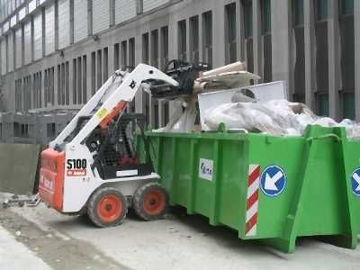 Usługa miniładowarką Bobcat s100. Łyżka + widły