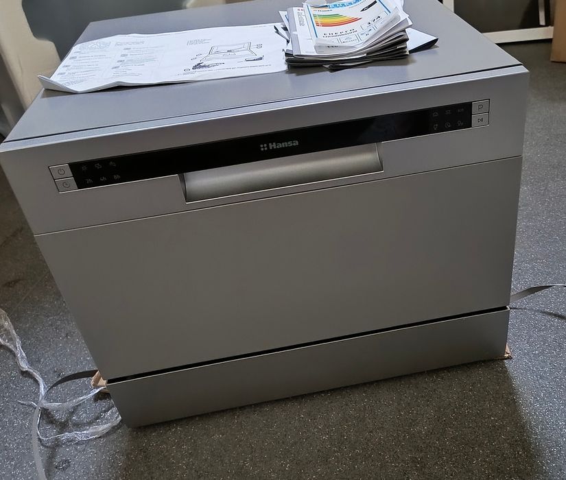Продам новую посудомоечную машину Hansa ZWM536SH