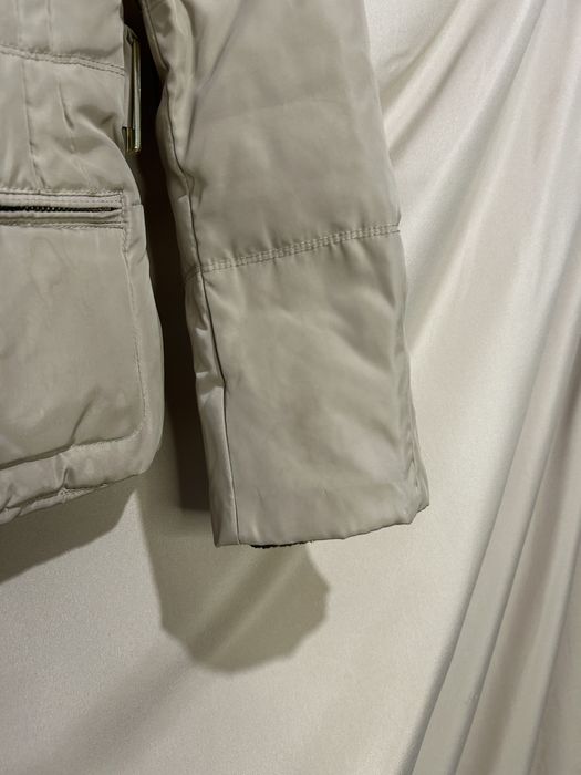 Куртка Zara basic бежева розмір S
