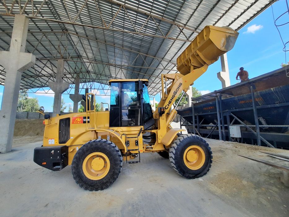Фронтальний навантажувач, фронтальный погрузчик CHENGGONG CG930K