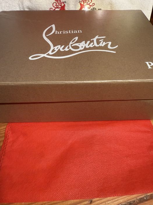 Szpilki czarne lakierowane rozmiar 40