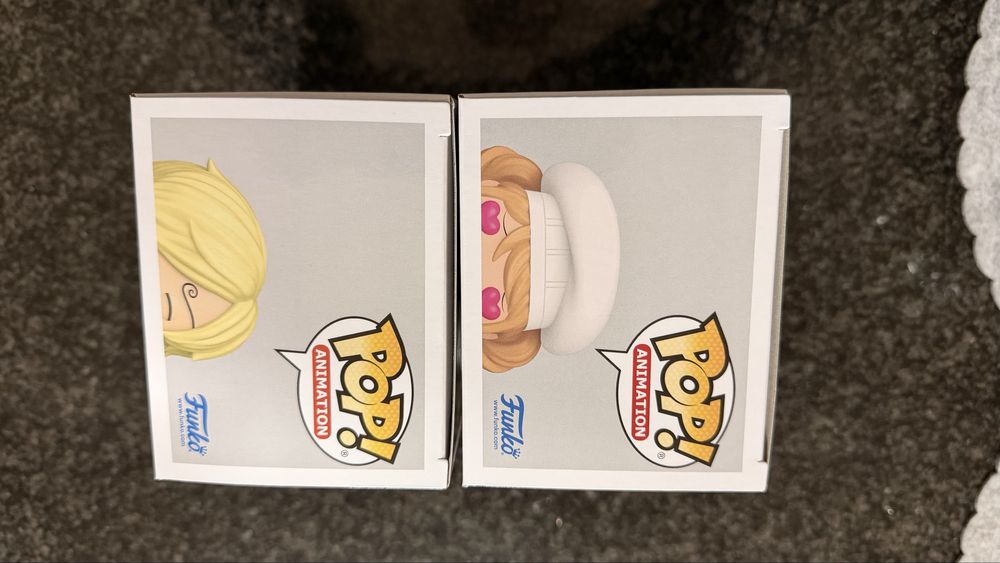 Funko pop one piece sanji 2087 charlotte pudding 2136
