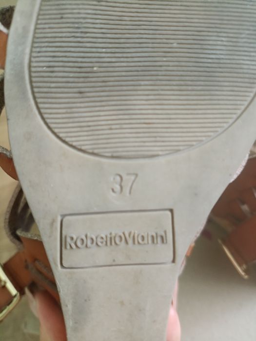 Sandały damskie na koturnie roz 37 brąz