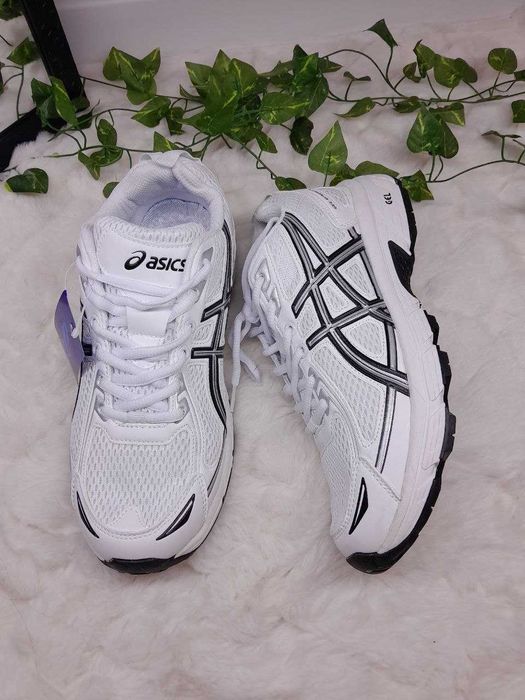 Кросівки Asics Gel-Venture 6 білі унісекс 37-41