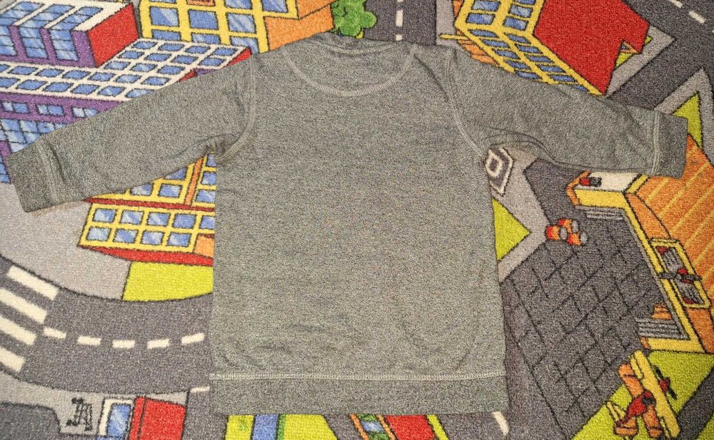 Sweterek H&M 86 cm.