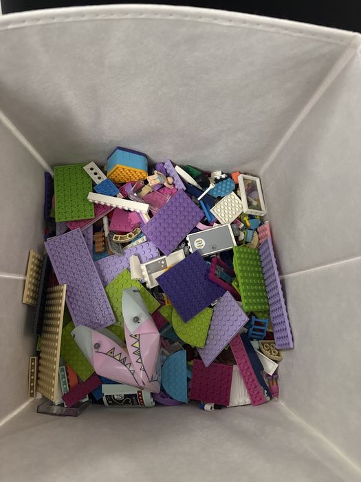 Lego friends pudelko