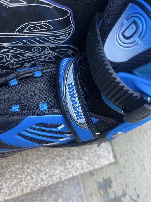 Patins em linha ajustáveis preto/azul