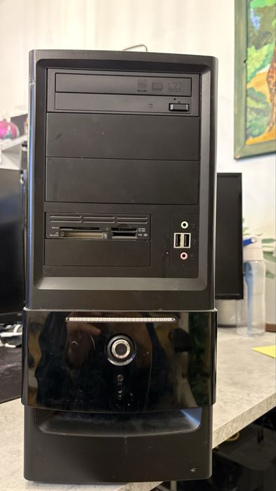 Komputer stacjonarny Intel Xeon