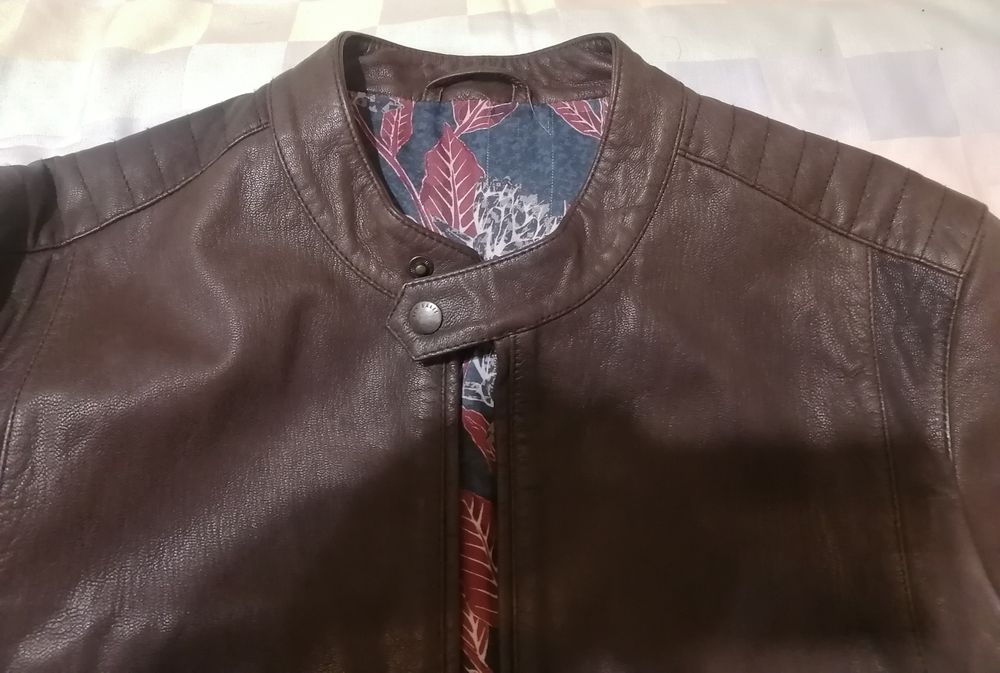 Ted Baker куртка L кожаная бомбер шкіряна шкіра пілот мотокуртка