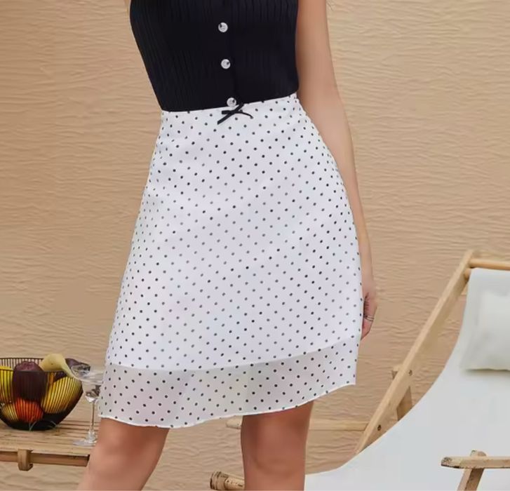 Спідничка нова з біркою