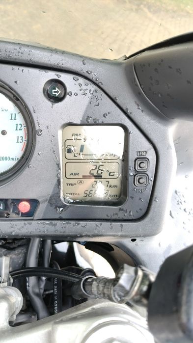 Honda vfr 800 fi V4
