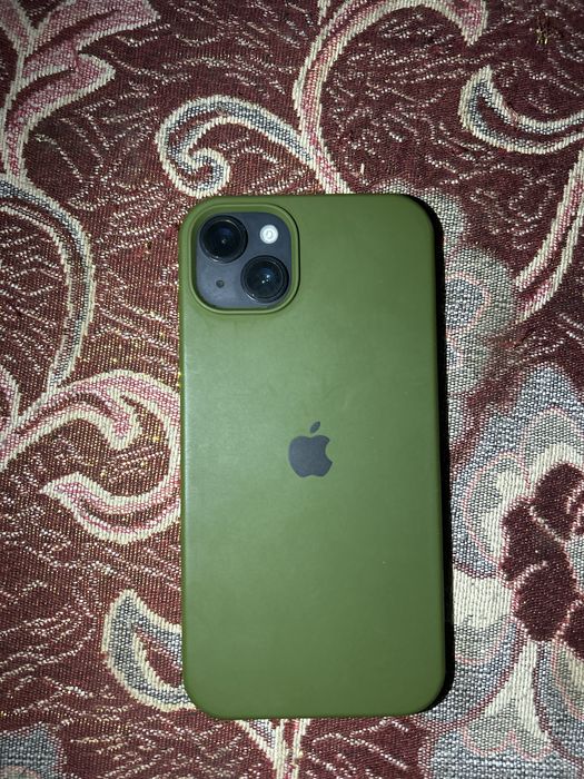 продам iPhone 14+айфон 14+ 128 неверлок бай бас