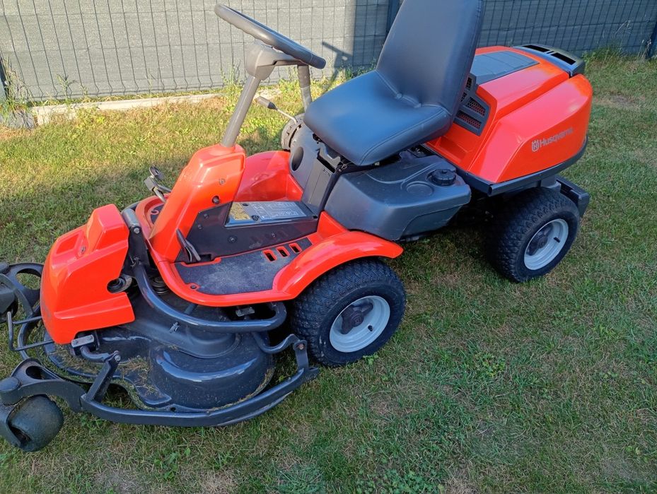 Kosiarka traktorek Husqvarna Rider R 15 V 2 AWD