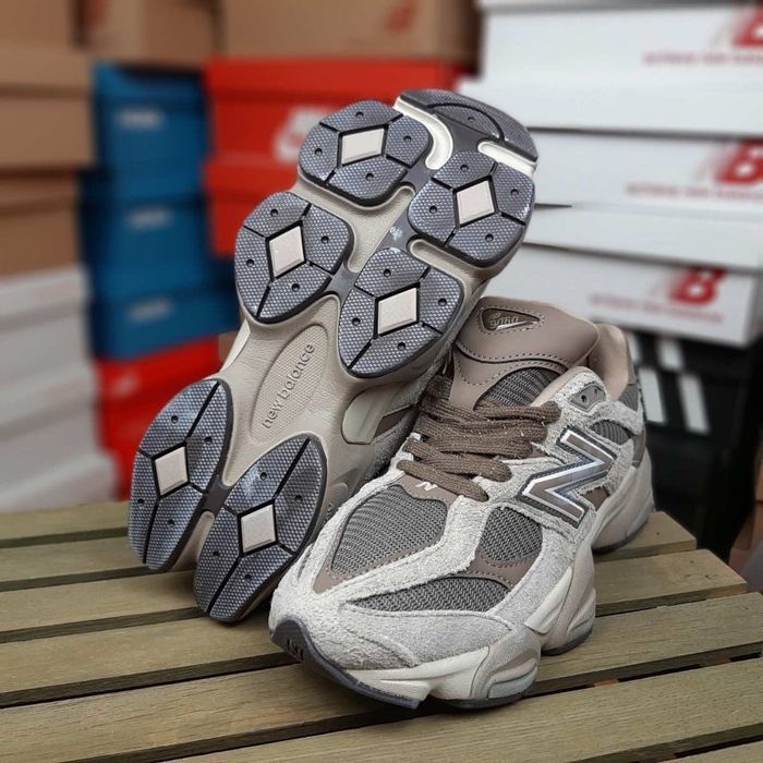 Кросівки New Balance 9060