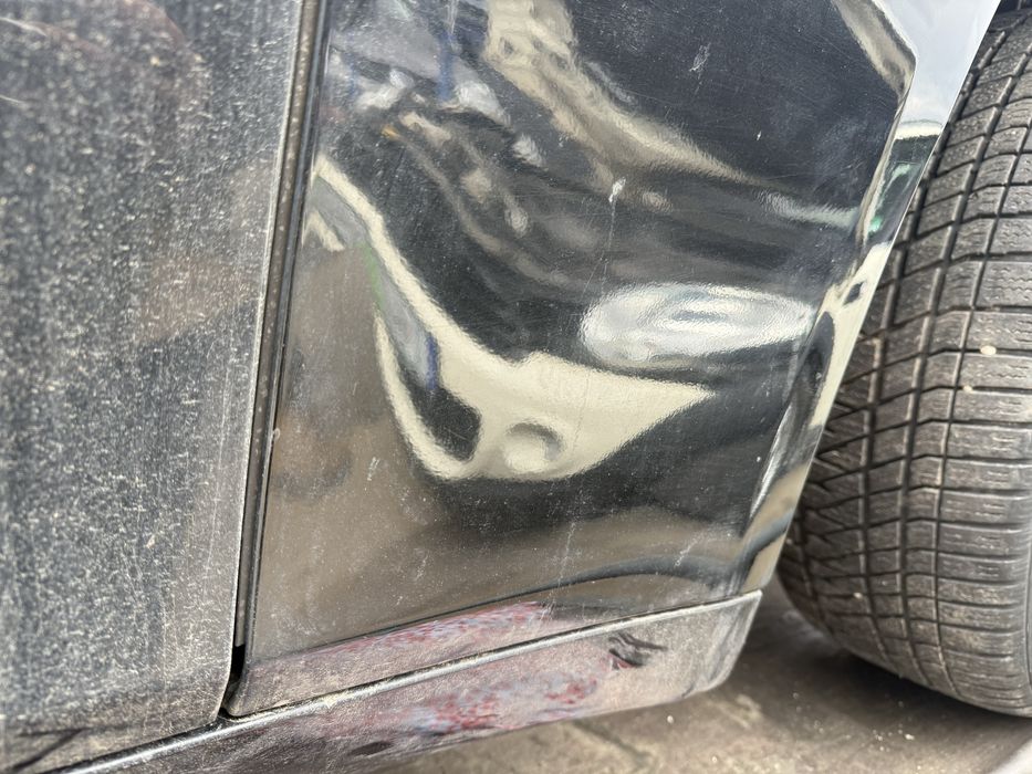 BMW F01 Błotnik Prawy Przód Lakier 475