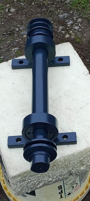 Wałek do piły tarczowej, zwanej również cyrkularką lub krajzegą.