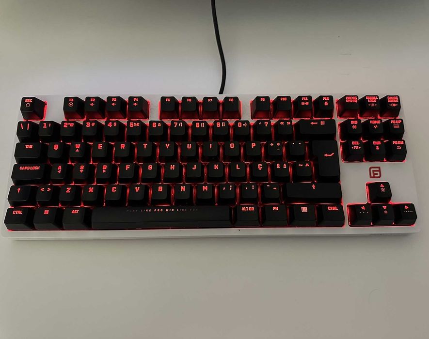 Fox Gaming Gear Keyboard | EXCELLENT CONDITION64354231686787121