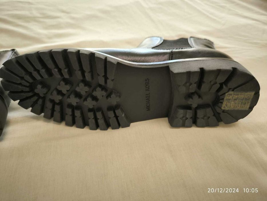 Botas Michael Kors Nº 42 - Novas - Originais por metade do preço