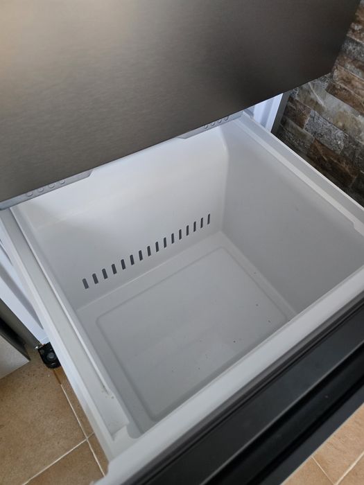 Frigorífico inteligência artificial HAIER