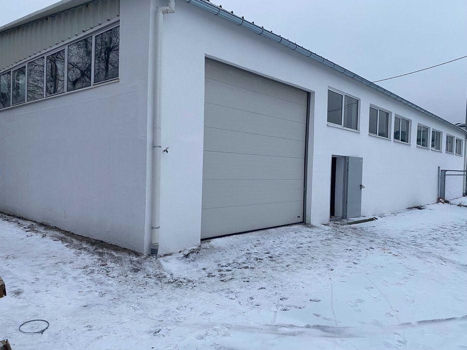 Wynajmę hale 400 m2 w Elblągu.