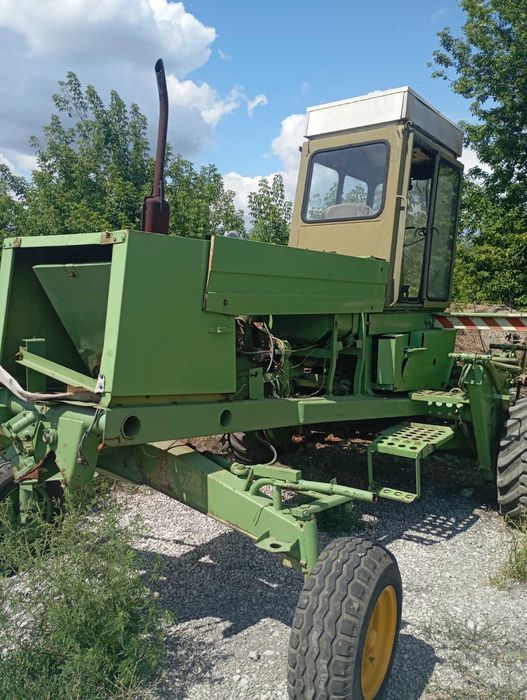 Самохідна косарка FORSCHRITT E-303 з комплектом жниварок