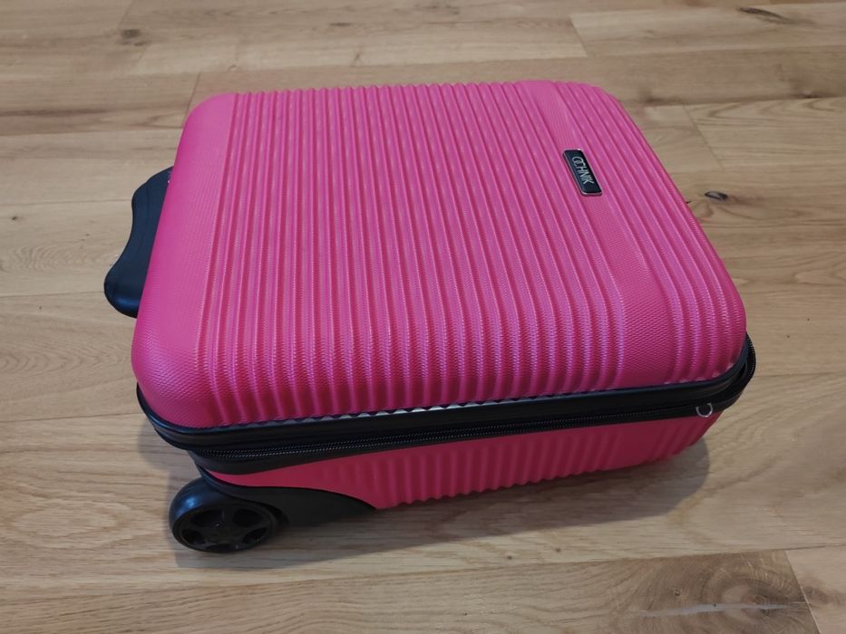 Walizka dziecięca Ochnik