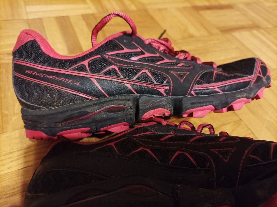 Buty sportowe Mizuno Wave Hayate 4