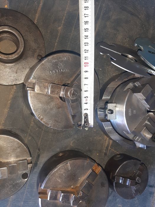 Бабка -патрон зажимной 125мм