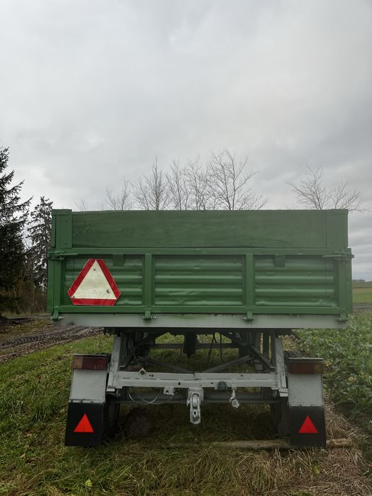 Przyczepa 4.5T, wywrotka, zarejestrowana