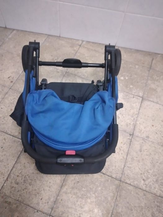 Carrinho de passeio Assalvo