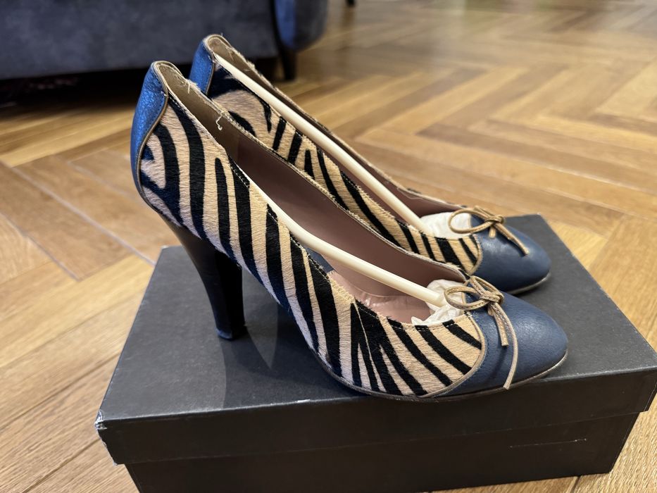 Włoskie buty skóra rozm. 39