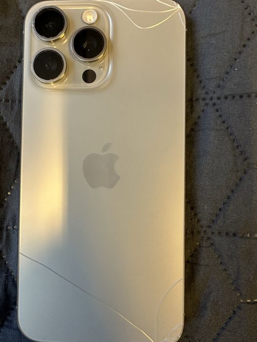 Apple iphone 15Pro Max 256 GB titanium