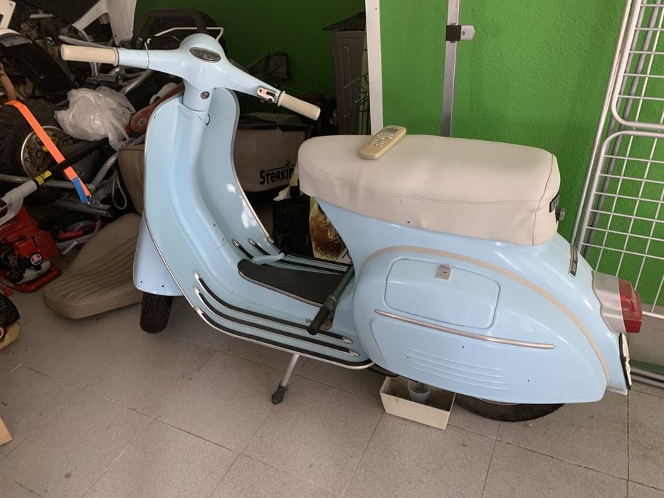 Vespa 150 Super