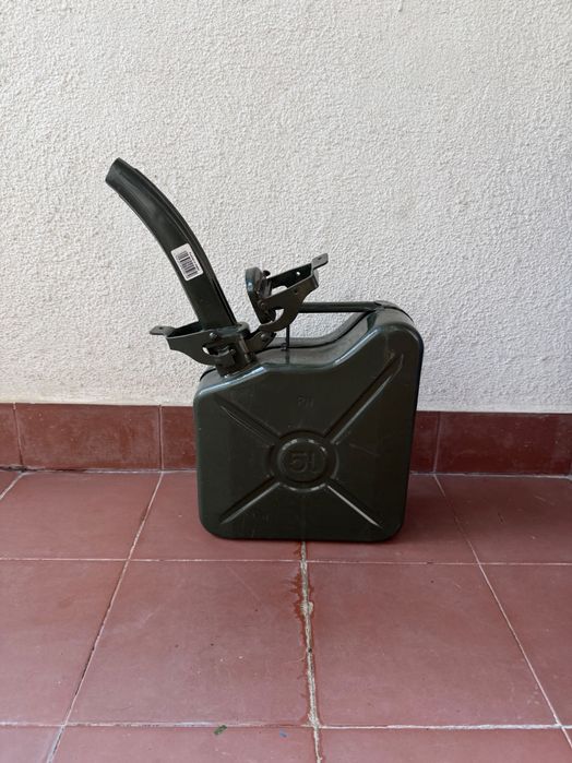 Jerrycan bidão 5L chapa verde, estilo vintage, nunca utilizado