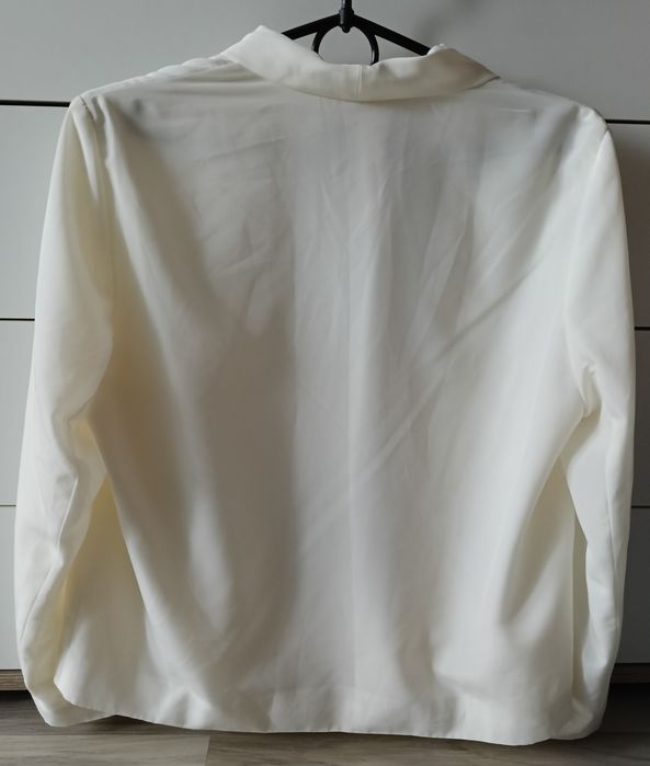 Dorothy Perkins letnie zwiewne bolerko narzutka białe 10/ 38