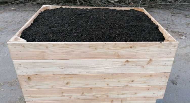 ZIEMIA OGRODNICZA przesiana trawnik Czarnoziem warzywnika TORF KOMPOST