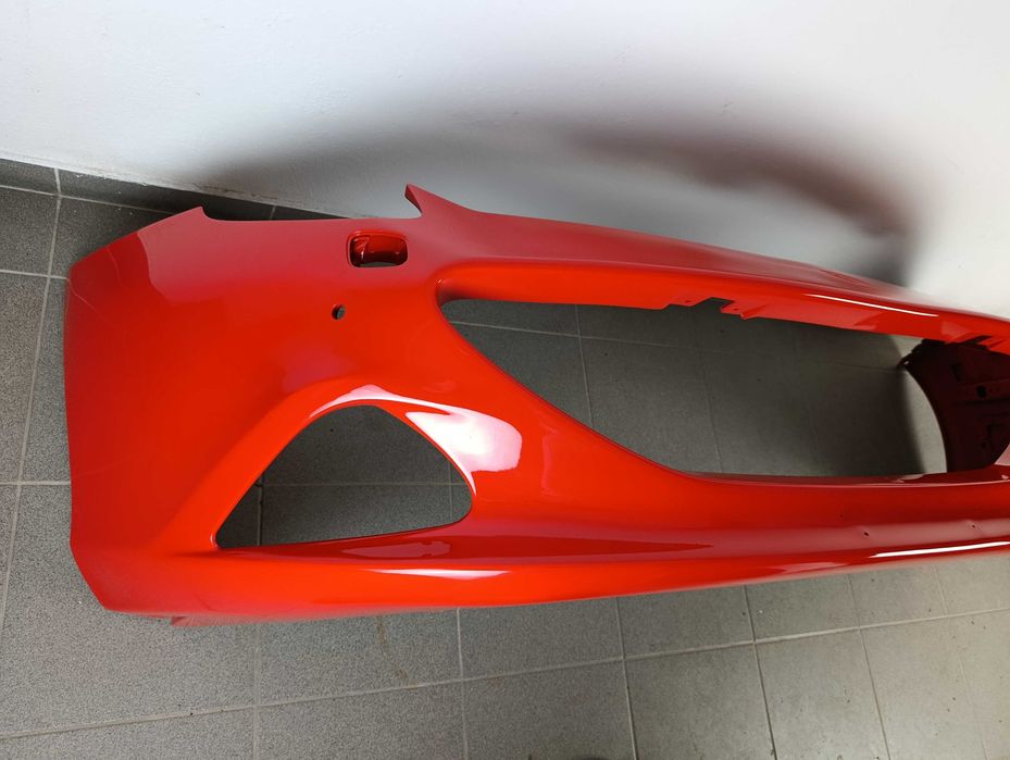 FERRARI CALIFORNIA LIFT zderzak przedni przód