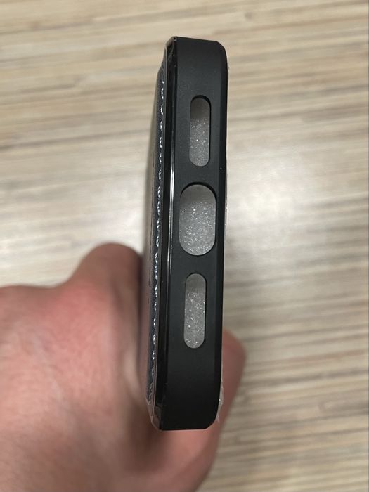 Case etui iphone 16e 16 e nowe