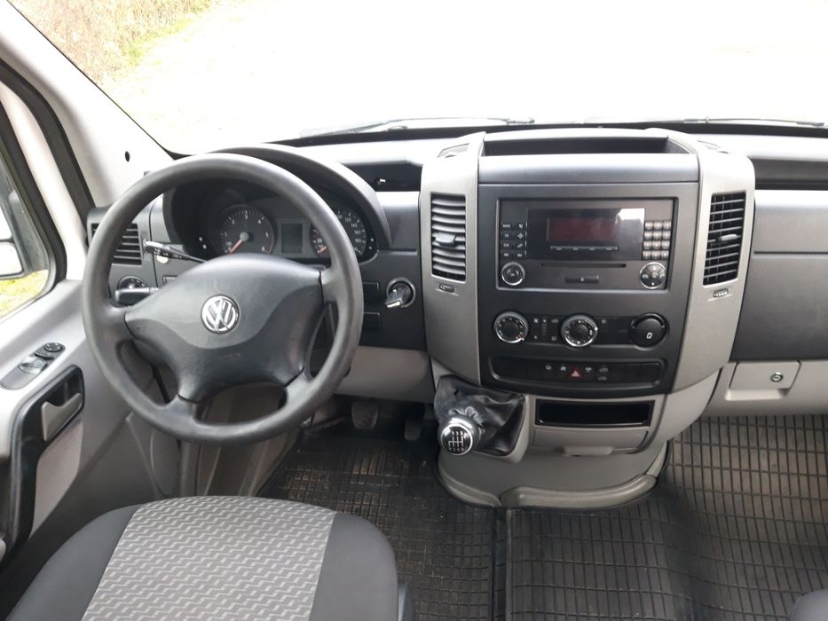 Volkswagen Crafter 2.0 TDI 2014 9 osób swiezo sprowadzony w bdb stanie