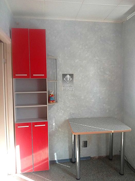 Продам 2-кімнатну квартиру в Дніпровському районі, вул. Щаслива