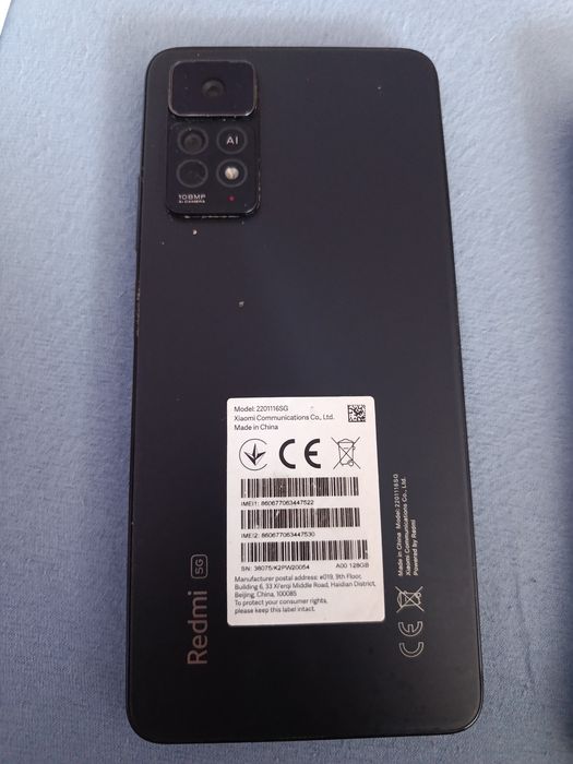 Sprzedam telefon Xiaomi redmi note 11 pro 5 g + zegarek Xiaomi