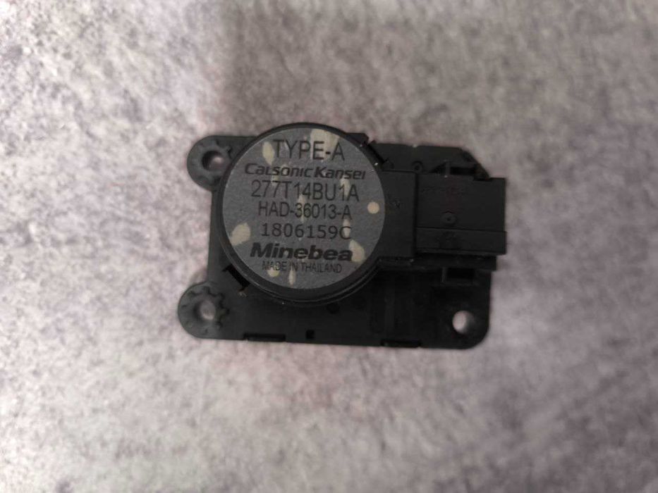 Моторчик сервопривід заслінки пічки Nissan Qashqai J11 277T14BU1A