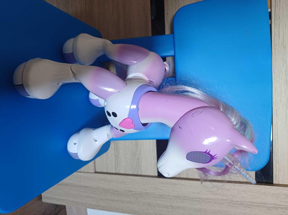 Інтерактивний єдиноріг. SpinMaster Zoomer Enchanted Unicorn Pony