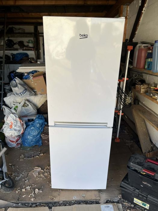 Lodówka beko 152 cm