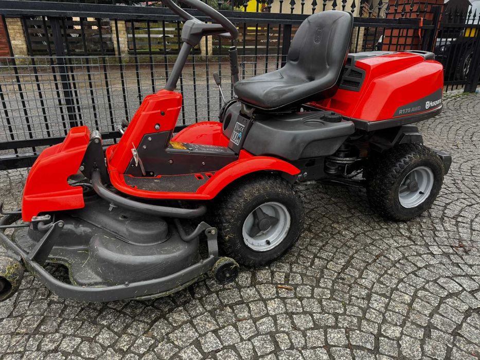 Husqvarna R175 AWD Kosiarka Traktorek Rider Napęd 4 x 4 Hydrostatic
